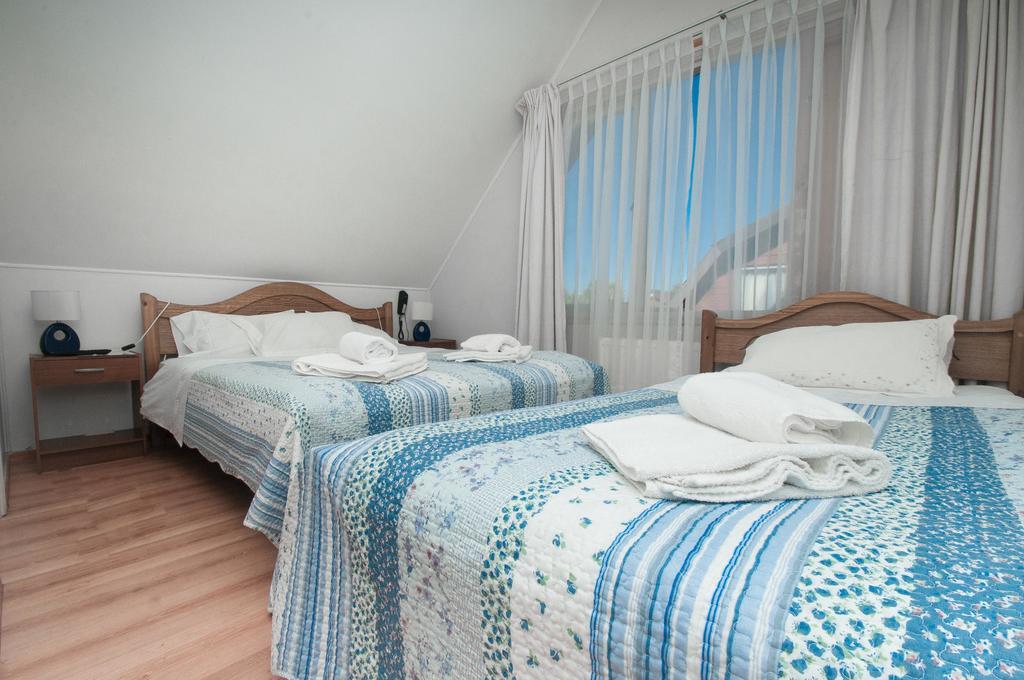 Hostal Y Departamentos Alcala Temuco Room photo